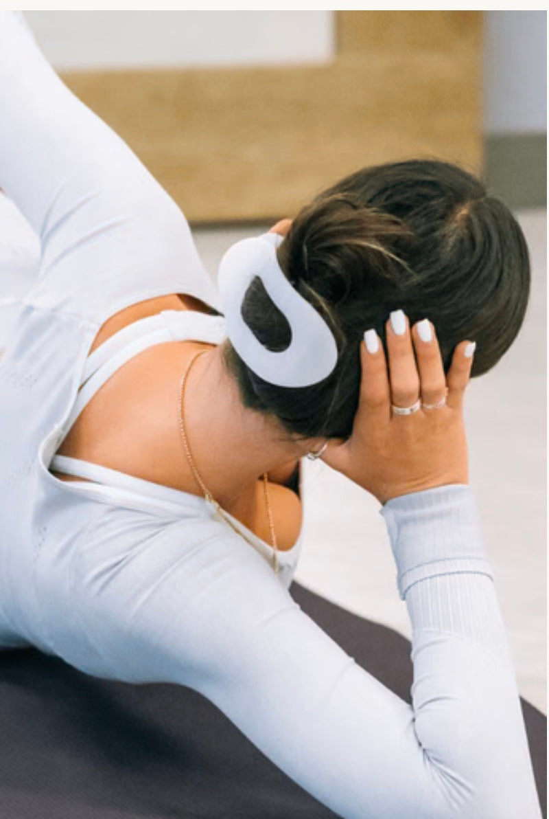 Flat Hair Clip in Coconut White