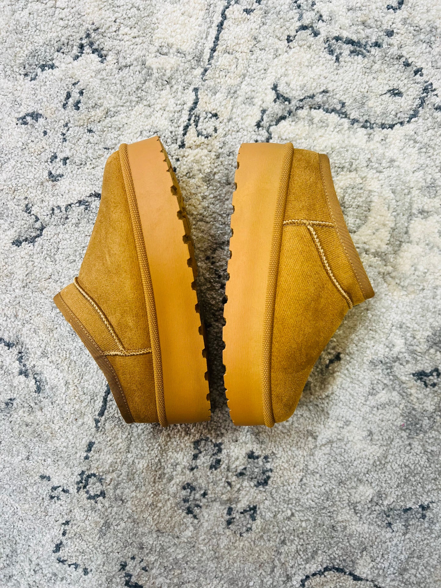 UGG Style Slippers