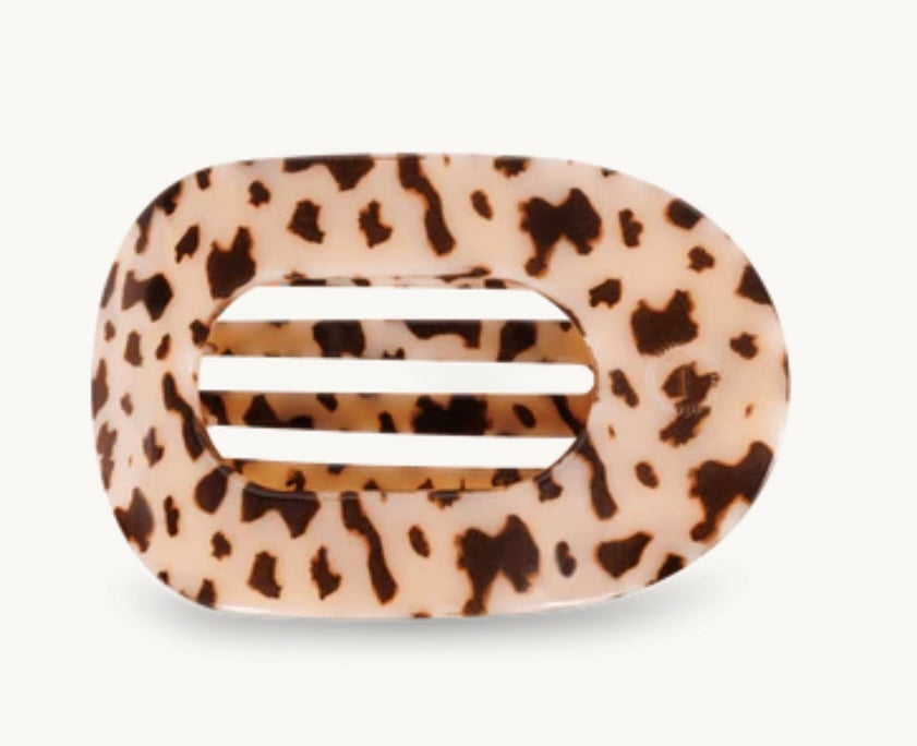 Flat Round Hair Clip in Blonde Tortoise
