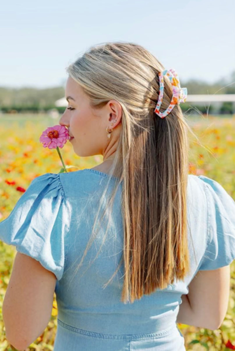 Open Hair Clip in Fluttering By**FINAL SALE**