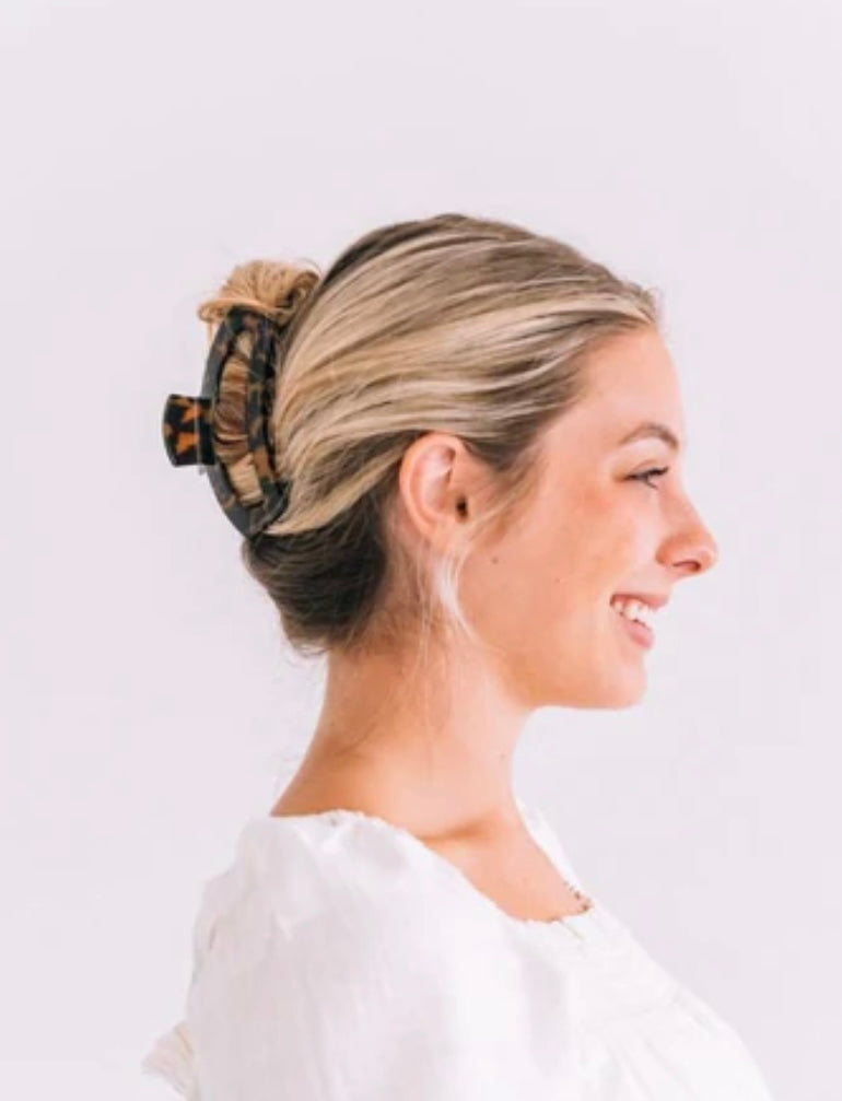 Open Hair Clip in Tortoise