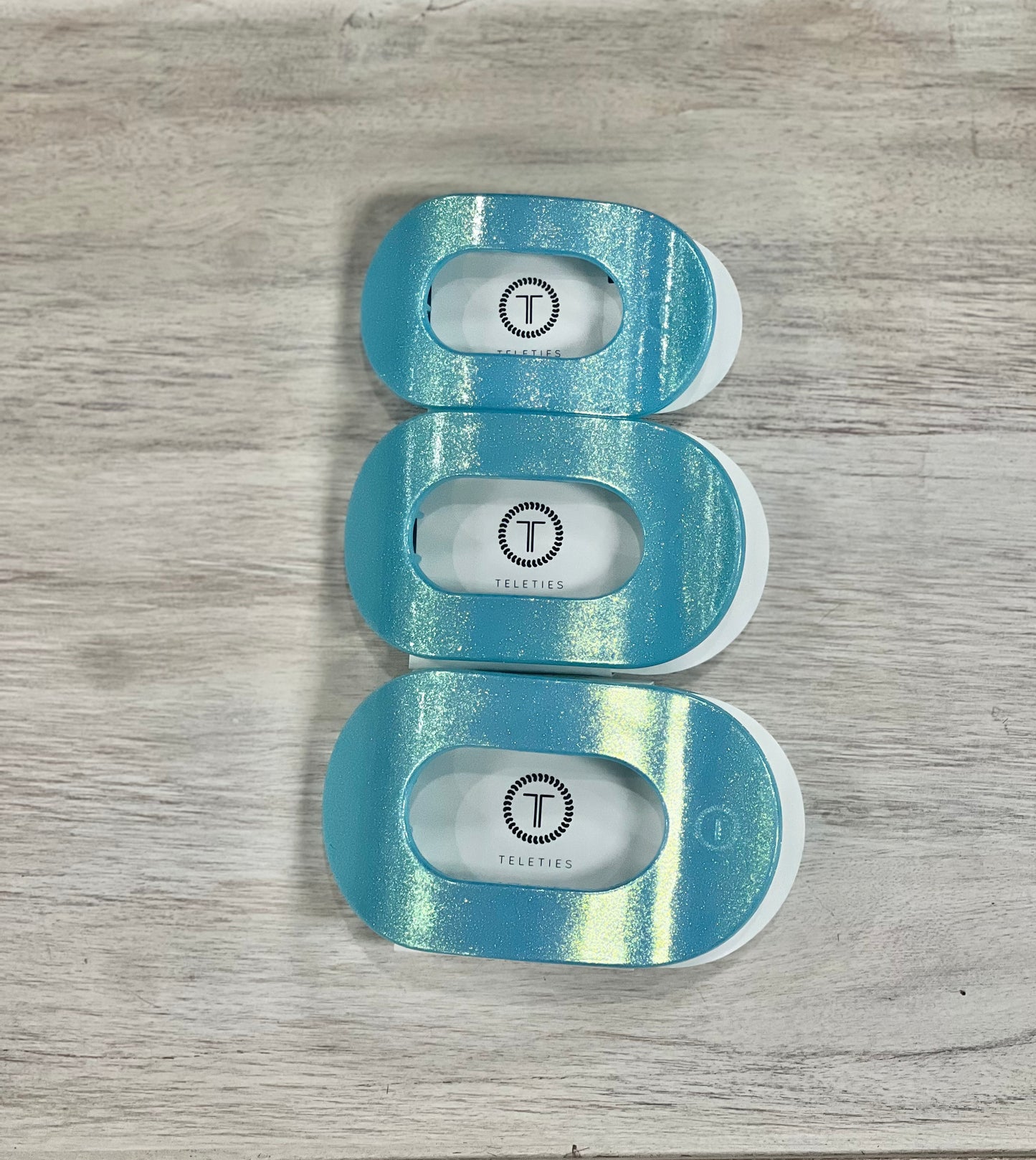 Flat Round Hair Clip in Blue Seas