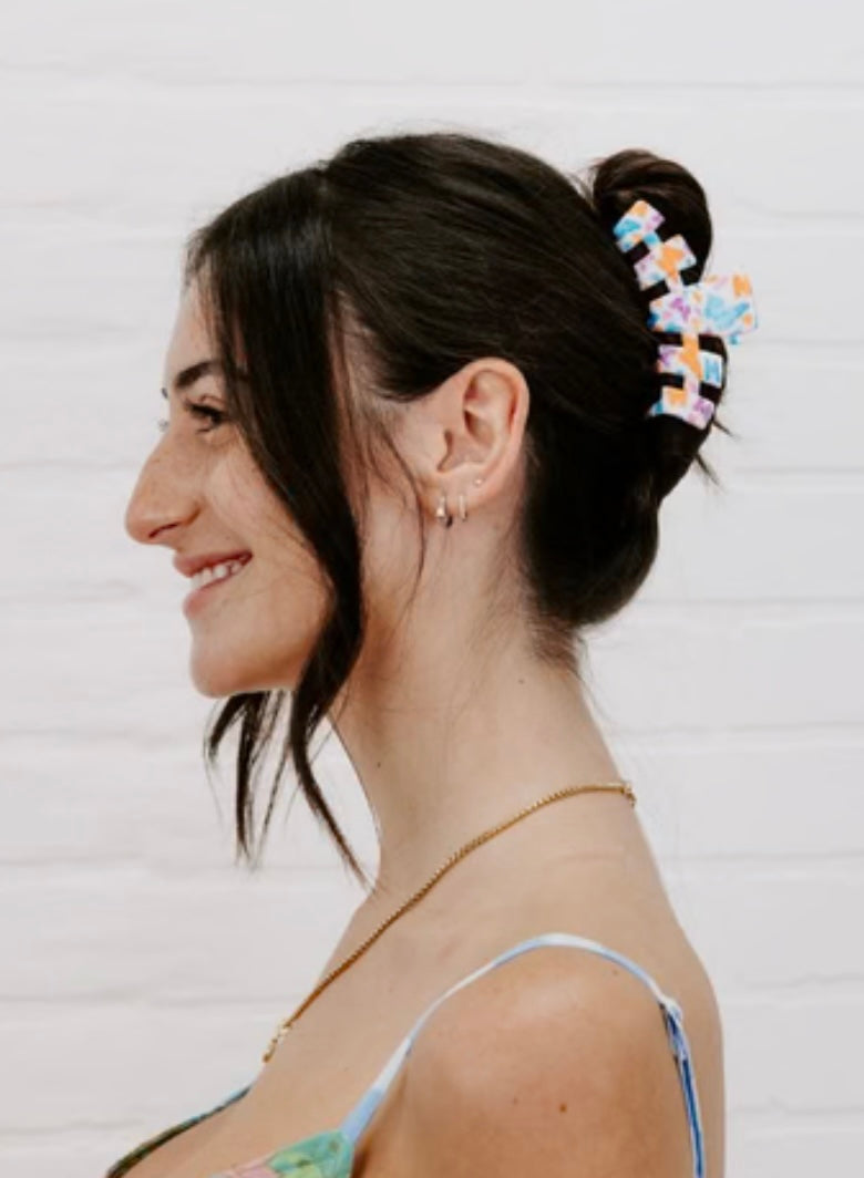 Classic Hair Clip in Fluttering By**FINAL SALE**