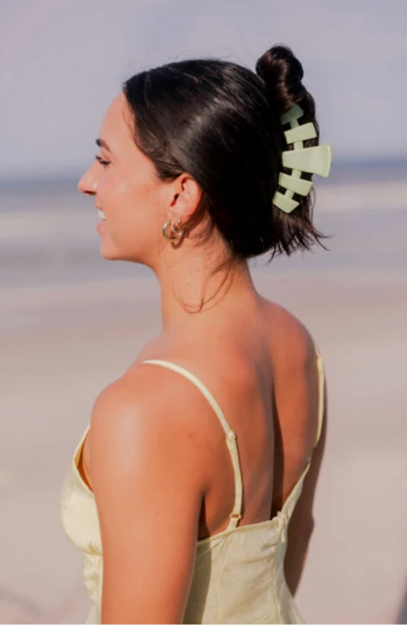 Classic Hair Clip in Aloe, There!