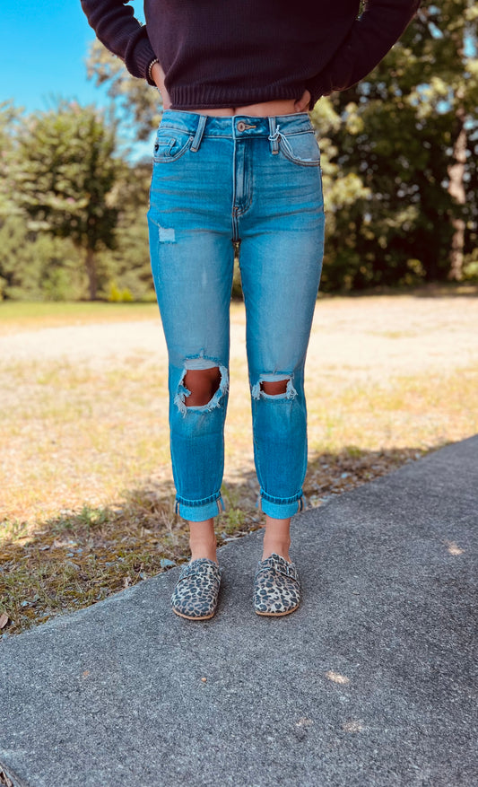 Callem High Rise Mom Jeans by Kan Can