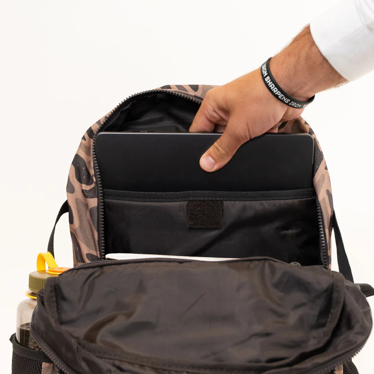 Backpack-Gauge Camo