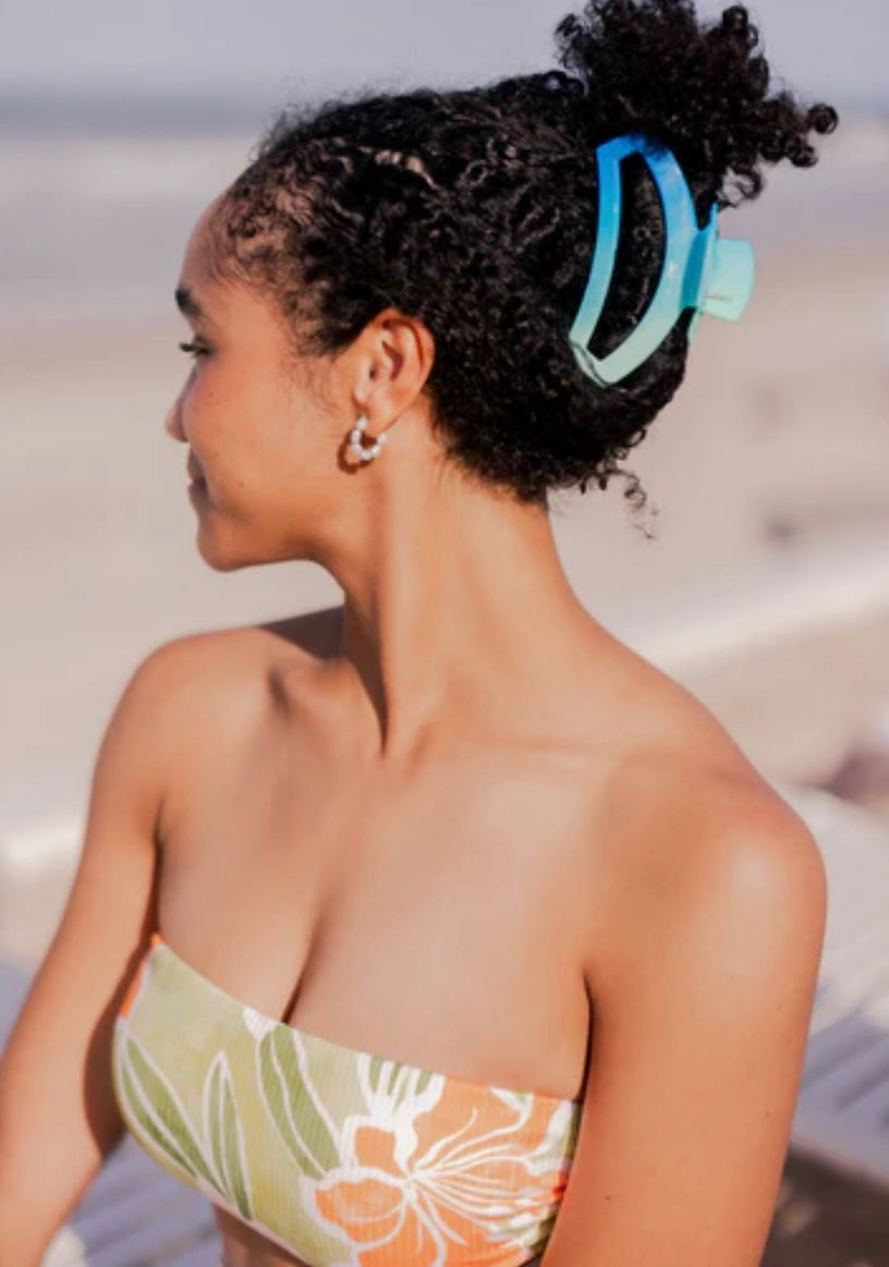 Open Hair Clip in Poolside