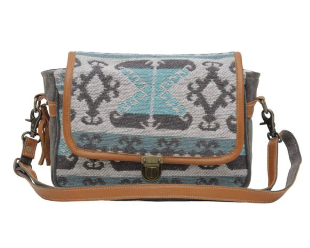 ISABELA EVE SHOULDER BAG**FINAL SALE**