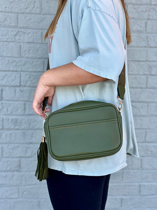 Nova Pebble Vegan Leather Crossbody in Olive