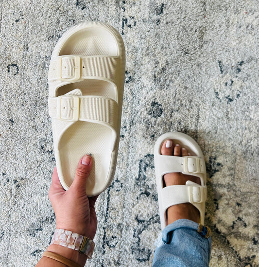 Pool Side Slip on Sandals in Off White